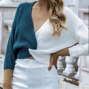 ZAFUL Medium V Neck Color Block Criss Cross Batwing Sweater